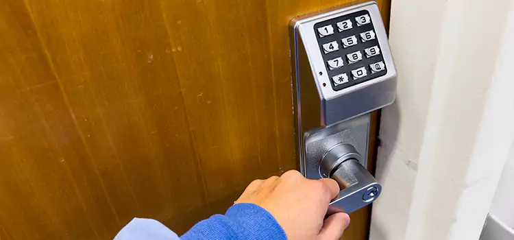 Why Choose Us for Your Keypad Lock Needs in Vestavia Hills, AL?